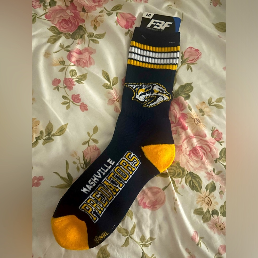 Official Nashville Predators Socks